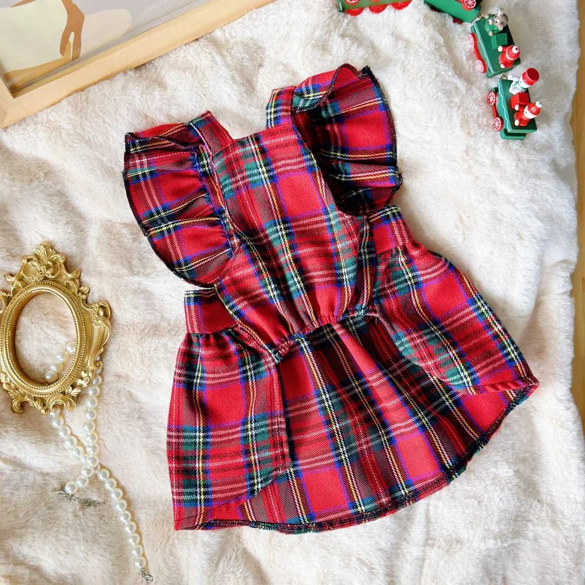 380A Red Plaid School-Style Dress with Bow Accents and Flutter Sleeves Is Suitable for a Christmas Party M251208