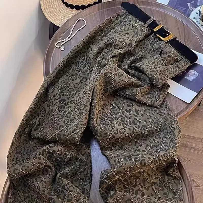 Fashionable Leopard Plaid Jeans Womens Autumn and Winter Plus Velvet New Straight Leg Loose Wide Leg PantsT251208