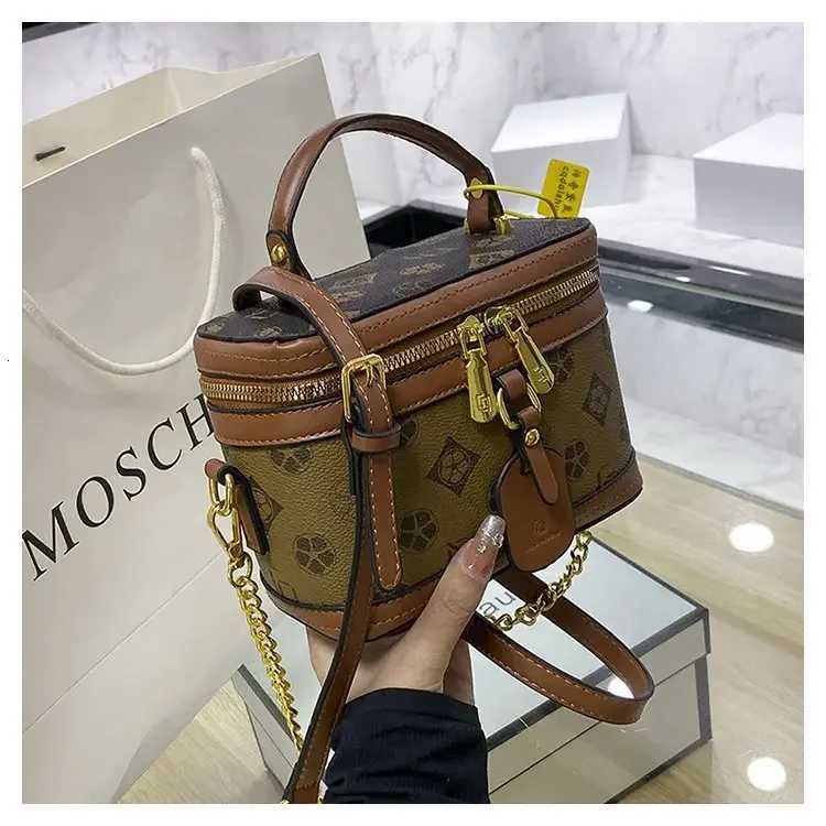 2025 New - Style Handbag for Wen High - End Single - Shoder and Crossbody Bag with Niche - Desig Box Shape Y251208