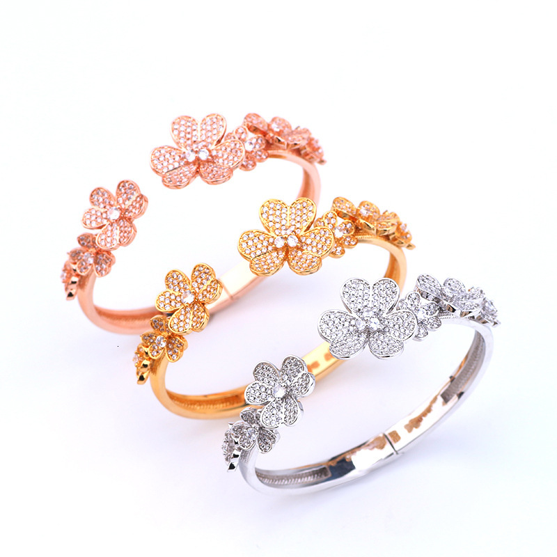 Fashion Full Zircon Three-Leaf Flower Bracelet Fresh Open Ring Set For Women Light Luxury Elegant Jewelry 79