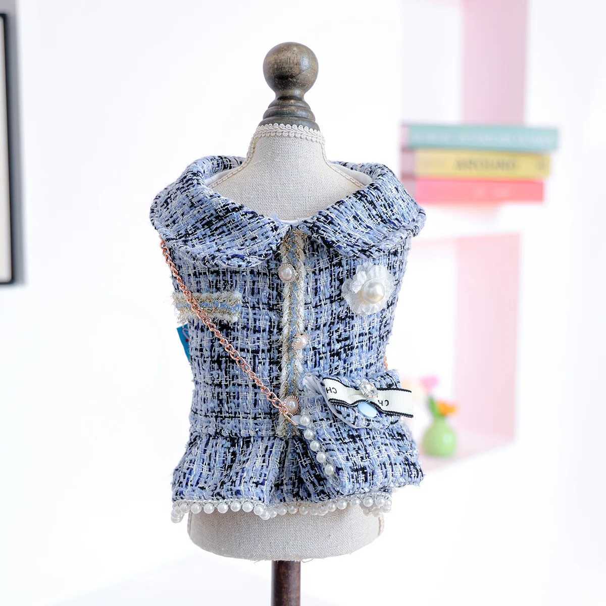 Pet Xiaoxiangfeng Backpack Skirt Blue Small Dog Cat Dog Wear with Small Backpack Skirt Puppy luxury Clothes Winter Clothing Thick M251208