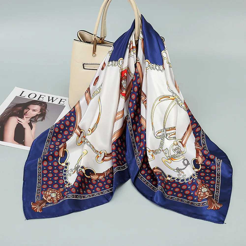 Luxury 90x90 big square scarf for women new 2024 printed silk scarf spring autumn winter style fashionable mother small square scarf sc Y251208