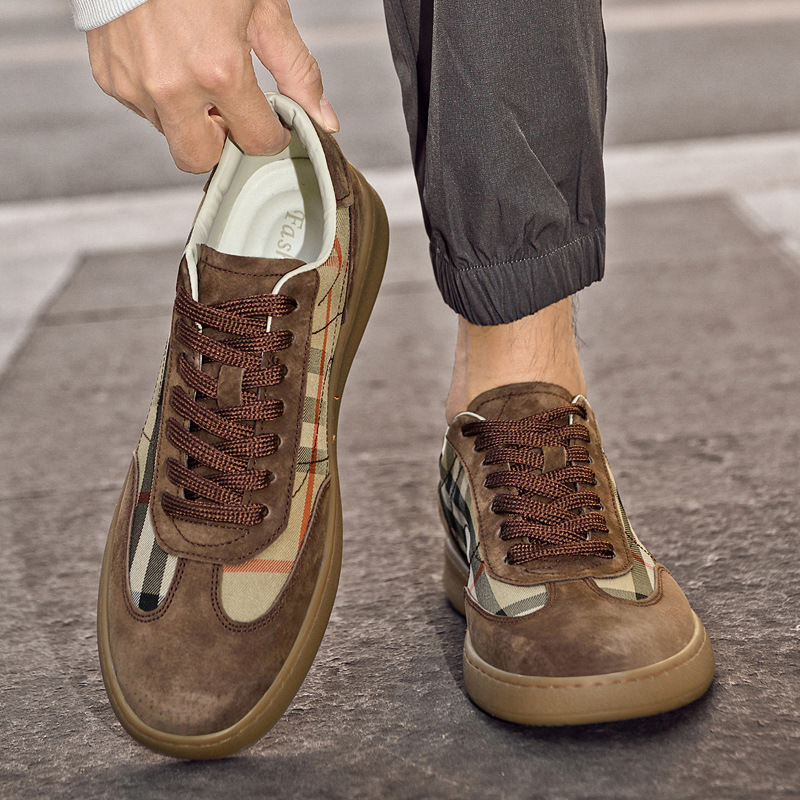 Designer shoes 2025 classic and versatile top layer cowhide casual shoes comfortable and lightweight mens board shoes white black brown blue