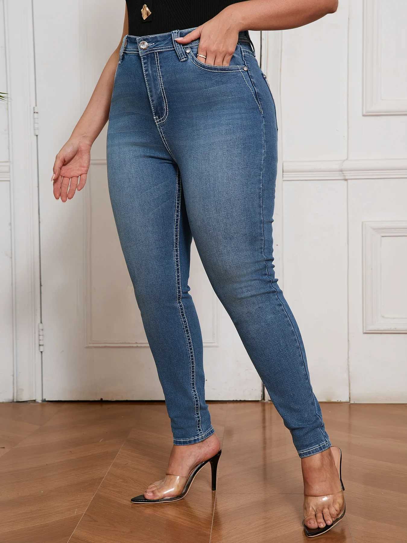 Plus Size Tummy Control Jeans for Women High Rise Stretch Skinny Denim Pants Casual Slim Fit Full Figured Ladies TrousersT251208