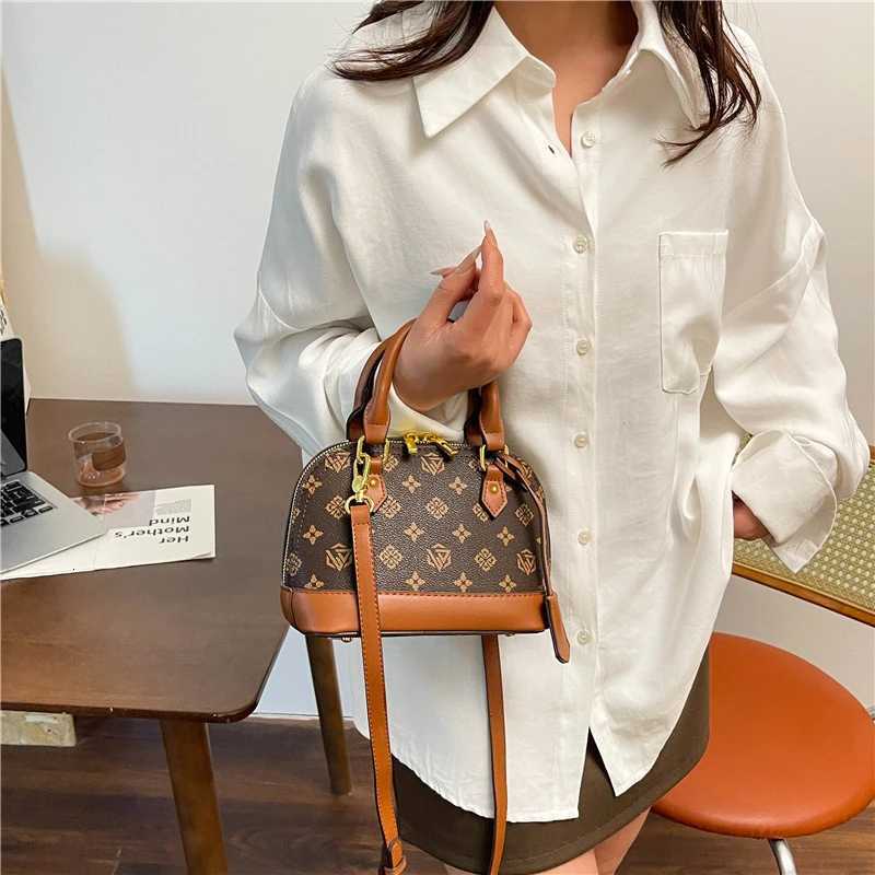 2025 Premium Leather Crossbody Bag Designer-Inspired Cvertible Shoder Tote Purse for Wen Elegant Day to Night Carryall Y251208