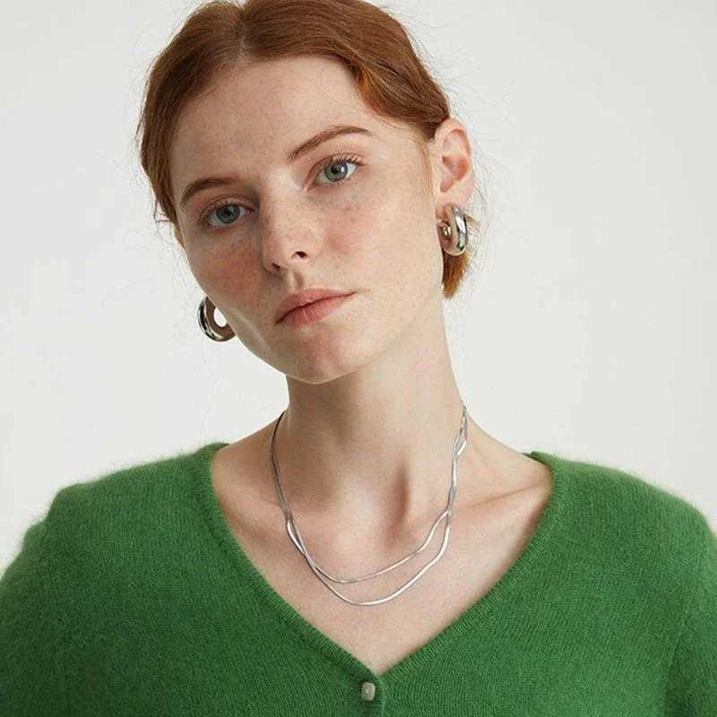 New Retro Stainless Steel Chunky C Shape Hoop Earrings Glossy Gold Plated PVD Circle Round Tube Huggie Hoops Stacked Ear Jewelry J251208