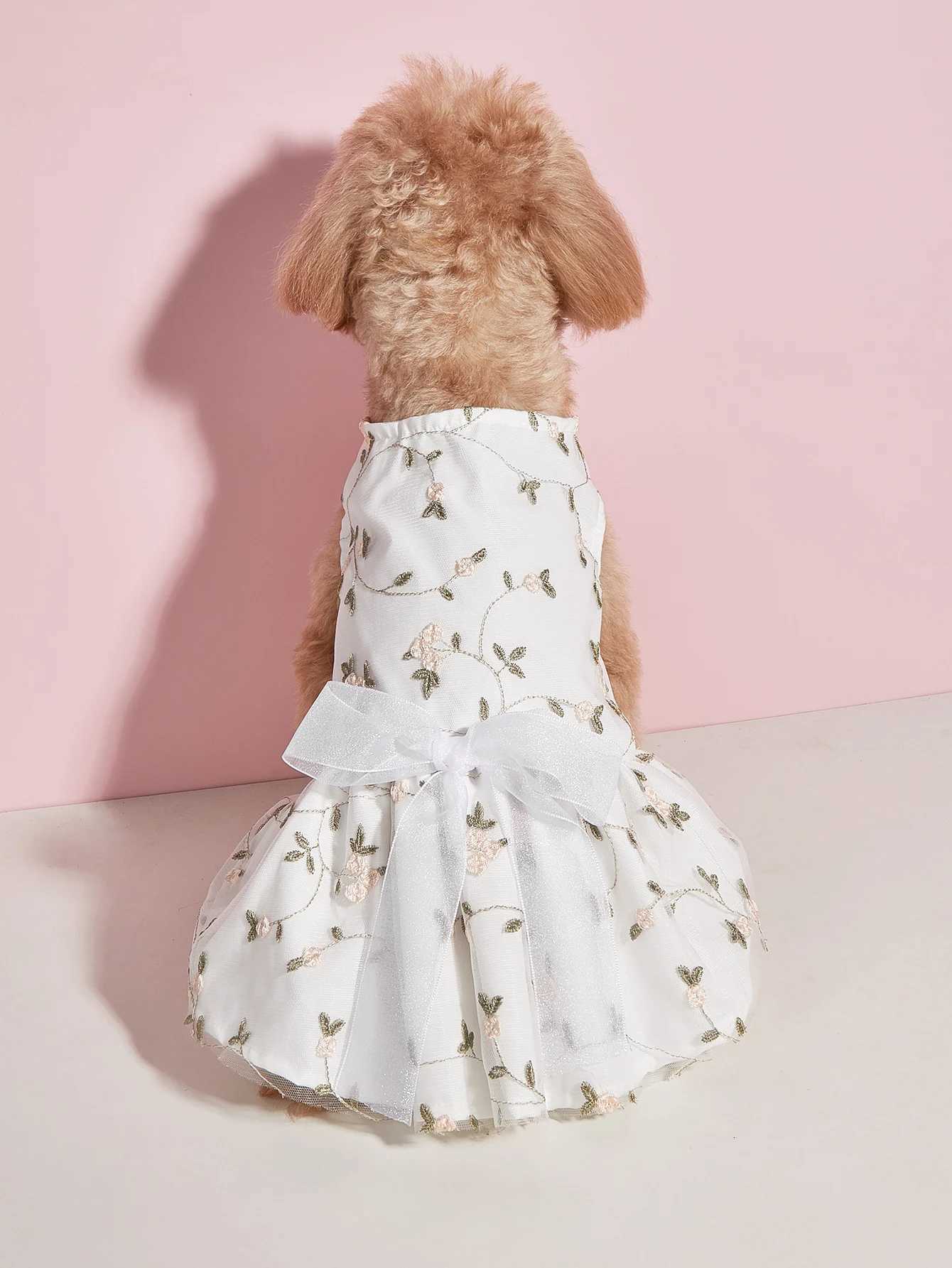 Dog Dress Girl Dog Sleeveless Clothes Embroidered Flower Pet Apparel Doggie Tulle Bowknot Cat Clothing Puppy Dresses M251208