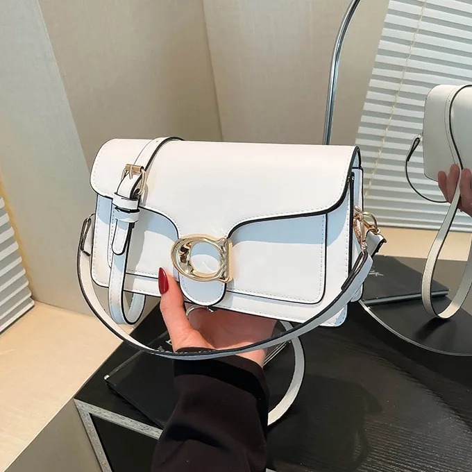 Best-Seller Wholesale Ladies Fashion Bag Shoulder Bag Underarm Bag Designer Simple Bag Mini Handbag Underarm Bag Classic Peplum Purse Wallet Alphabet Bag