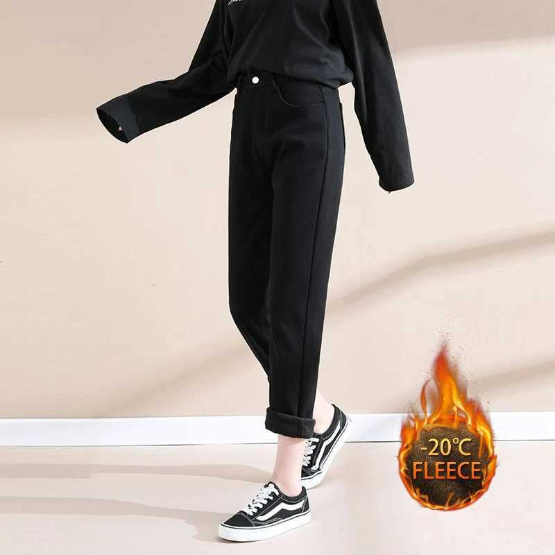 Autumn Winter Thick Velvet Women High Waist Y2K Jeans Simple Fleece Warm Stretch Ladies Casual Loose Denim Pencil Pants VintageT251208
