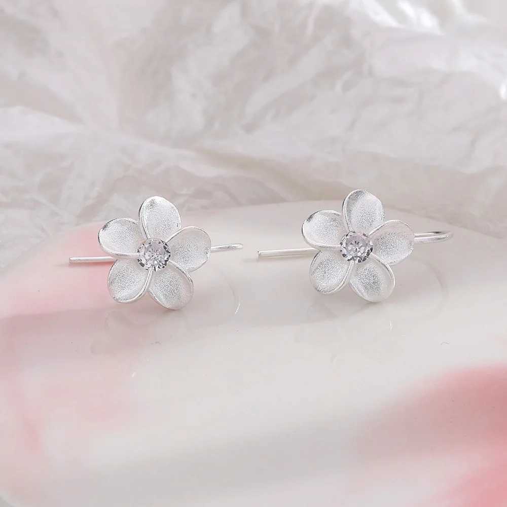 Cute Small Silver Color Frosted Flower Earrings for Women Party Plant Floral Earrings Wedding Party Ear Hook Korean Jewelry J251208
