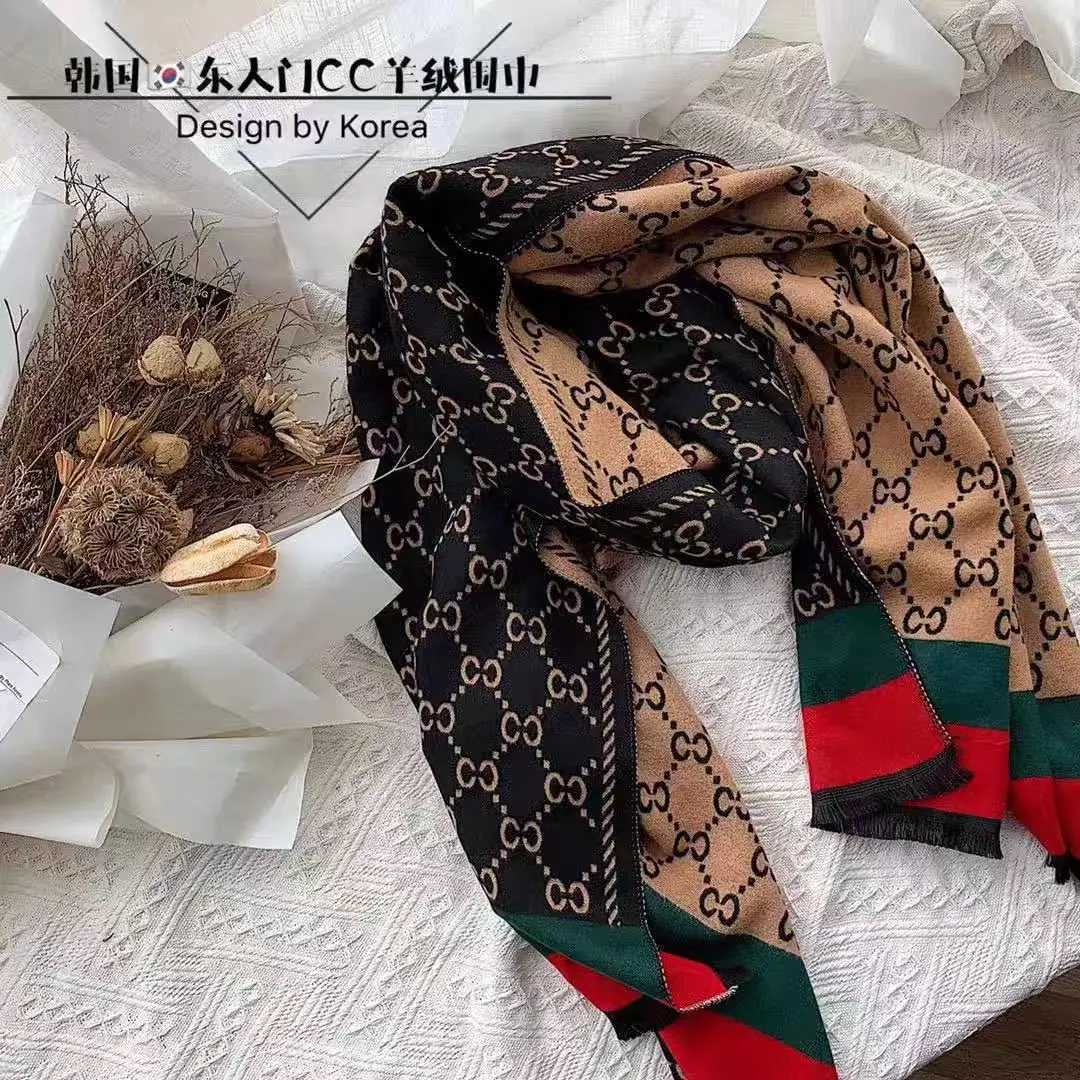 Luxury New Luxury Winter Two-Sided Cashmere Long Fringe Scarves High Quality Women Thicken Wrap Shawl Ladies Pashmina Warm Scarf Y251208a