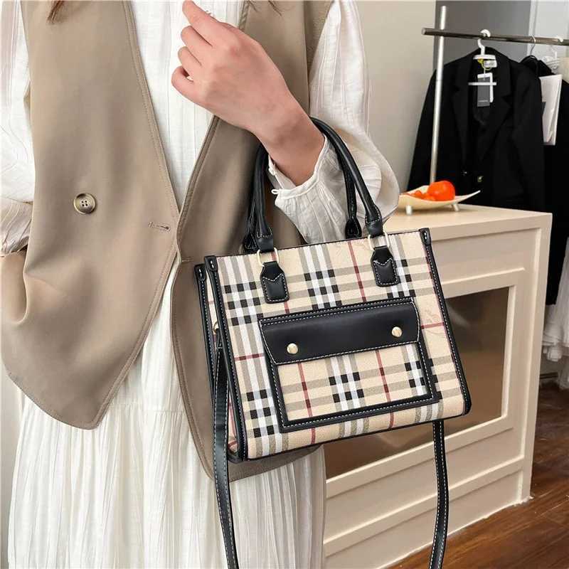 2025 Spacious Cvertible Tote Chic Top Handle Crossbody Purse for Wen Versatile Day To Night Carryall Hand Bags Y251208