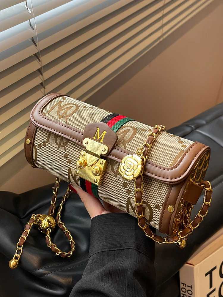 High-end designer all-mah chain bag wens bag 2025 new fi niche texture fi e-shoder messenger bag cylinder bag Y251208