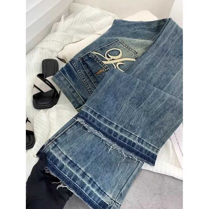 American retro low-waisted jeans female autumn new embroidery old casual fashion temperament slim Joker bell bottomsT251208