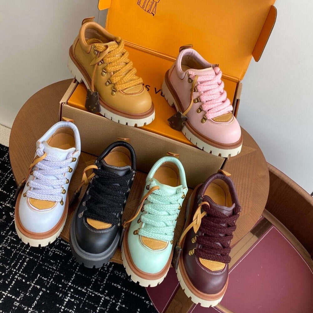 new luxury Remix Derby ankle boots designer Mens Womens shoe Classic Hiking boots Plain Calf Couple Lace up platform ride knight Martin Boots Vacation outdoor shoe