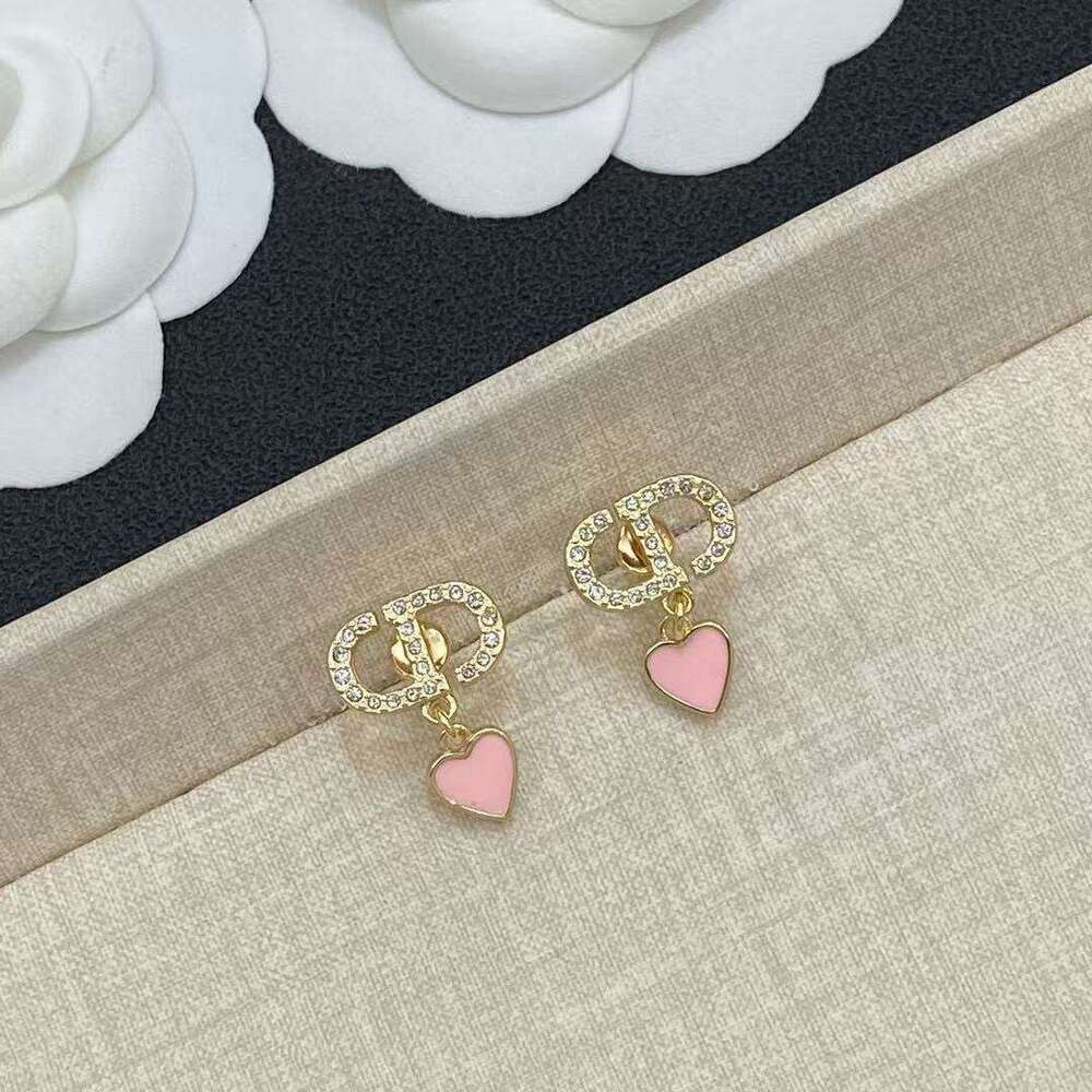 New Fashion Earrings for Women Large and Small Pearl Earrings Light Luxury Versatile Ear Jewelry Factory Wholesale