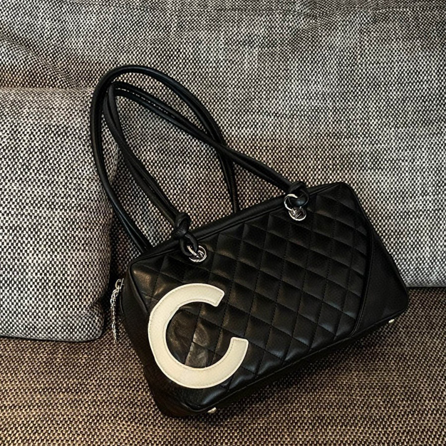 Designer Bags Shopping Bag Single Shoulder Classic Letter Printed Pattern Fashion Casual Simple Versatile High Quality Underarm Bag