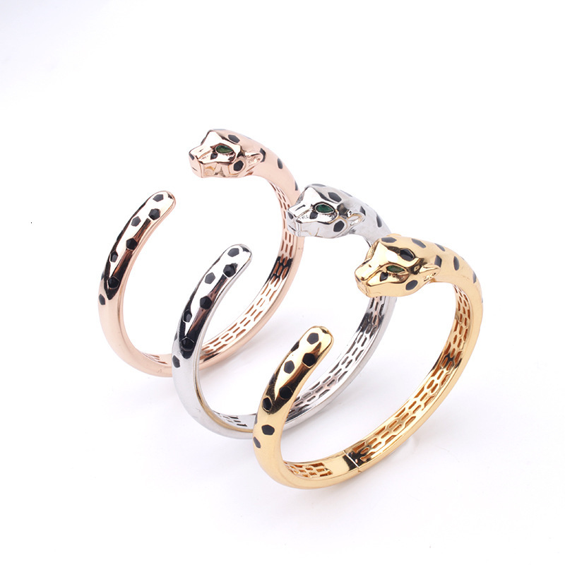 Fashionable Personality Bare Body Resin Leopard Bracelet European And American Style Versatile Ring Light Luxury Unisex Jewelry Set Wholesale 12