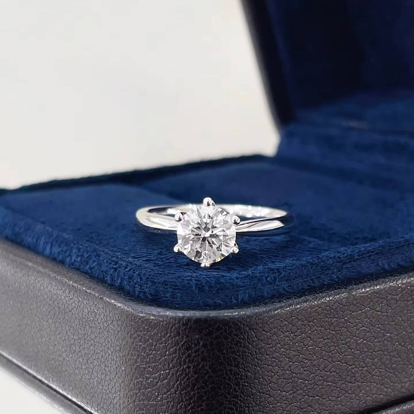 1ct 2ct 3ct 4ct Round Cut Diamond Engagement Ring 14k 18k Solid Gold 6-prong Lab Grown Diamond Ring Solitaire Lab Diamond Ring