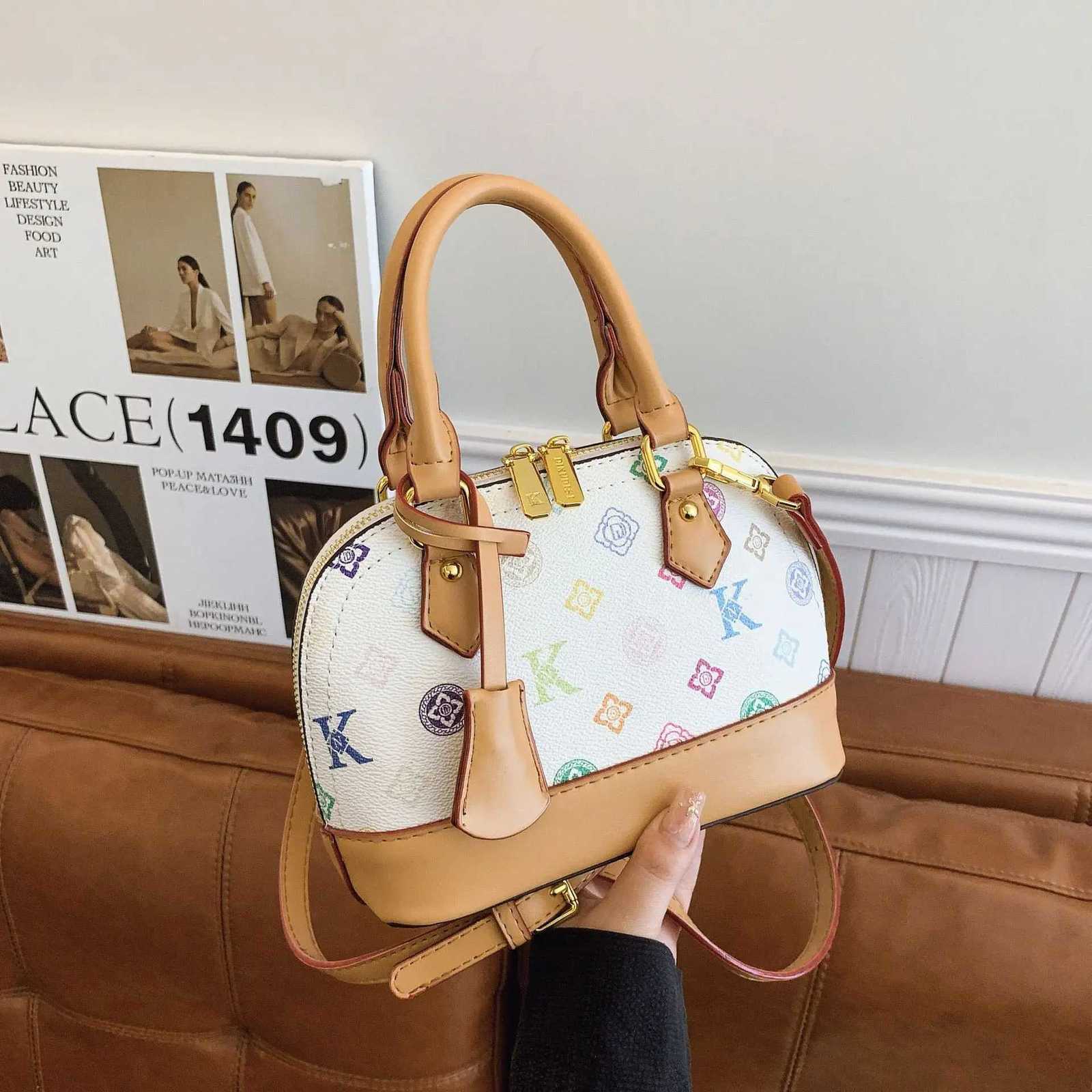 2025 Shell Print Shoder Bag Luxe Top Handle Purse for Wen Minimalist Crossbody Tote Fi Day-to-Night Bag Versatile Y251208