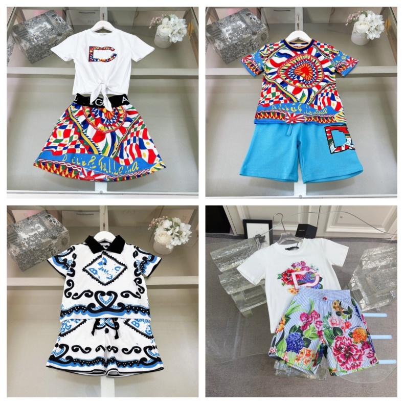 New children's set Summer Baby Designer Clothes Short Sleeve T-shirt And Shorts Handsome Children Clothing Boys Grls 2PCS Sets Casual Letter-printed dress 90-160m H11