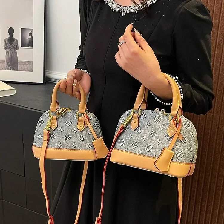 Luxury Niche High-End Shell Bag - 2025 New Vintage Mogram Wens Shoder/Crossbody Handheld Bag Y251208