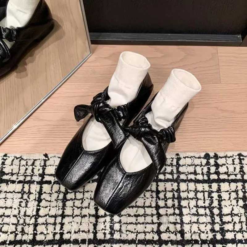 Fi Flat Shoes Womens Spring Square Head Shallow Mouth Butterfly Knot Set Foot Soft Soles N-slip Single ShoesXJ251208