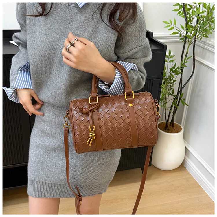 2025 New Wens Large Capacity Bag - Trendy Weaving Design Fi Versatile Cmuter Shoder Handbag Y251208