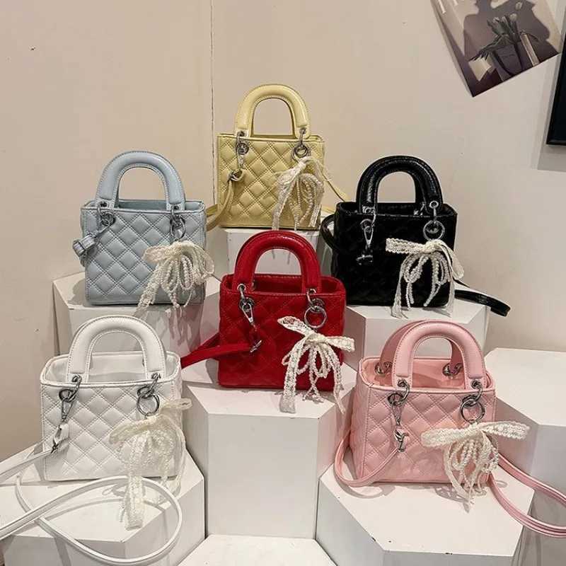 Elegant Glamorous ning Bag High-End Dinner Party Red Carpet Gala Exquisite Portable Trendy Sleek Sophistied Fiable Y251208