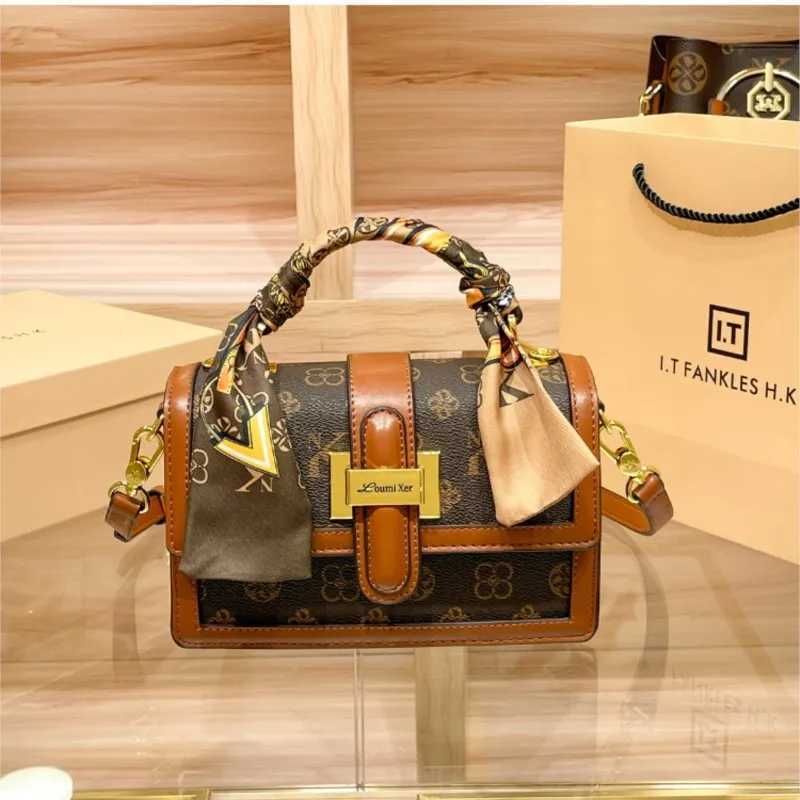 Light luxury wens handbag 2025 autumn and winter new designer shoder crossbody bag fiable high-end small square bag Y251208