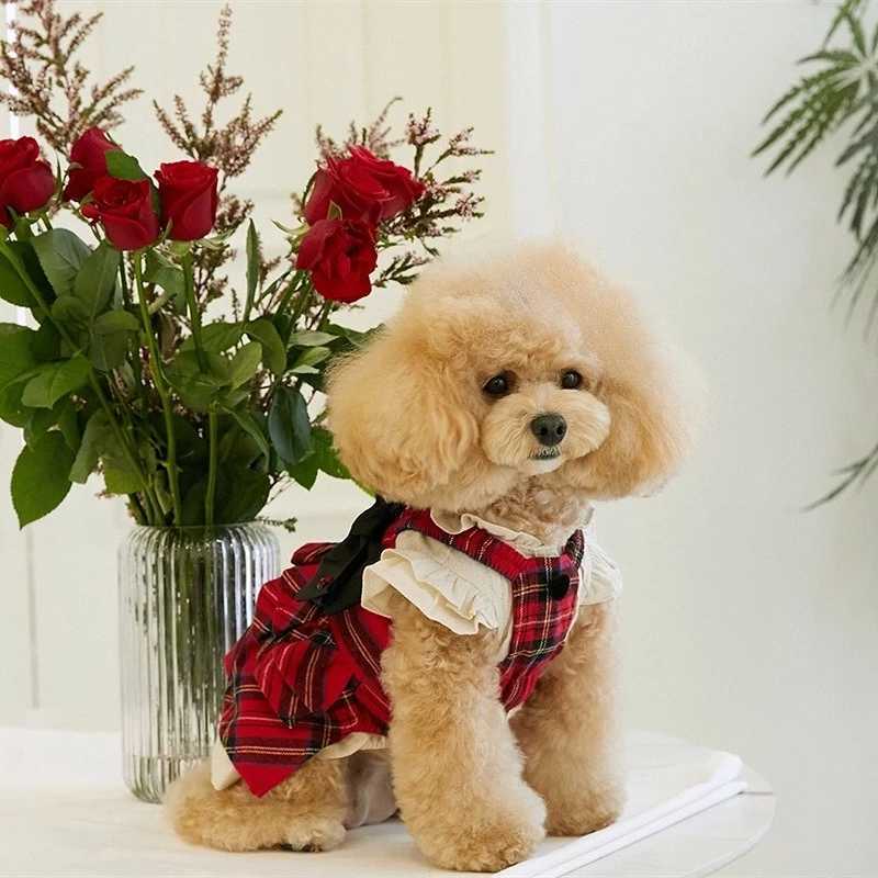 Pet Christmas New Pet Checkered Dress Dog Love Strap Skirt Cat Clothes Teddy Tank Top Puppy Clothes for Small Dogs Pet Supplies M251208