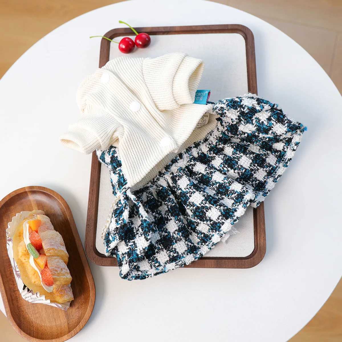 Autumn Winter New Pet Clothes Dog Cat Warm Comfortable Houndstooth Dress With Bowknot Princess Clothe For Small Dog M251208