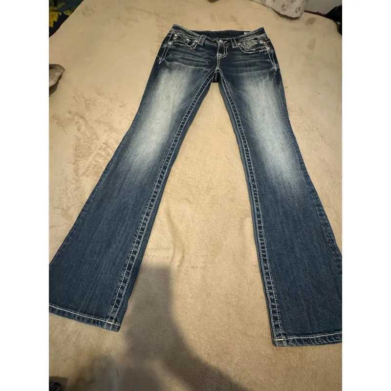 Women Slim Fit Personalized Cross Embroidered Jeans American Style Y2k Millennial Spicy Girl Low Waist Design Floor Length PantsT251208