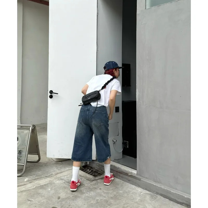 waterproof sports bag crossbody water cup versatile underarm pillow 251205