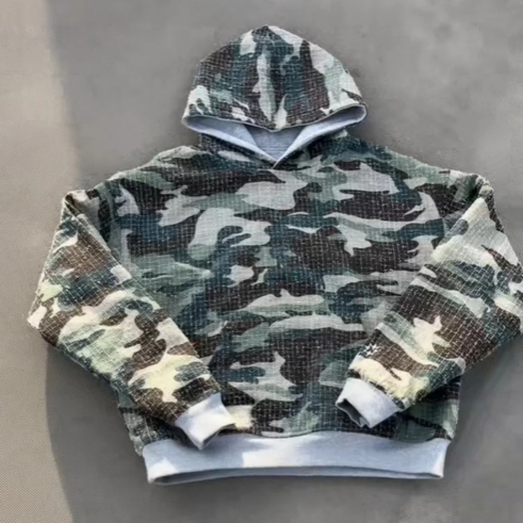 Y2K Loose Fit Camouflage Print Hoodie Men American Hip Hop Streetwear Front Back Graphic Pullover 251205