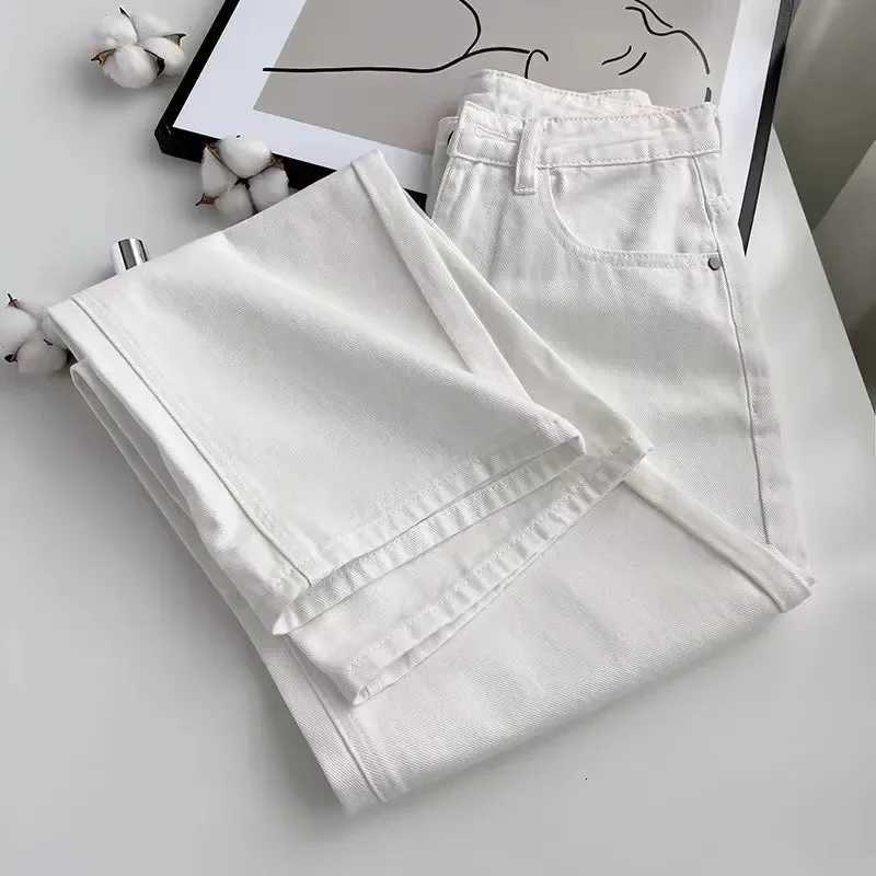 High Waist White Fleece Lined Straight Leg Jeans for Woman Y2k Pants Winter Loose Fit Wide Leg Trousers with Flowy HemT251208