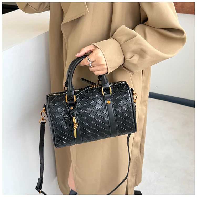 2025 New Wens Large Capacity Bag - Trendy Weaving Design Fi Versatile Cmuter Shoder Handbag Y251208