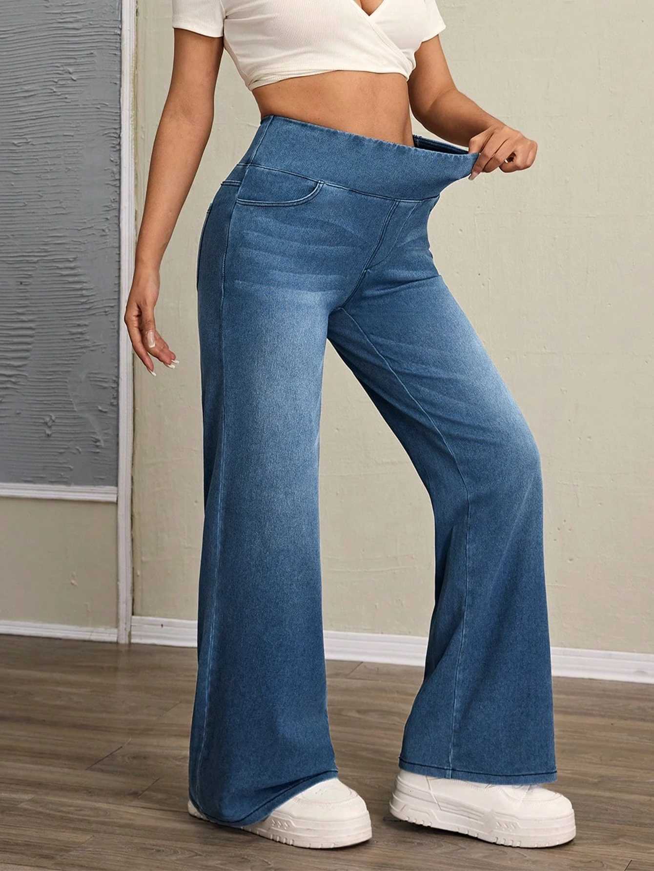 Womens high-rise wide-leg jeans with tummy tuck slim fit made from stretch denim fabric are stylish for casual everyday wearT251208