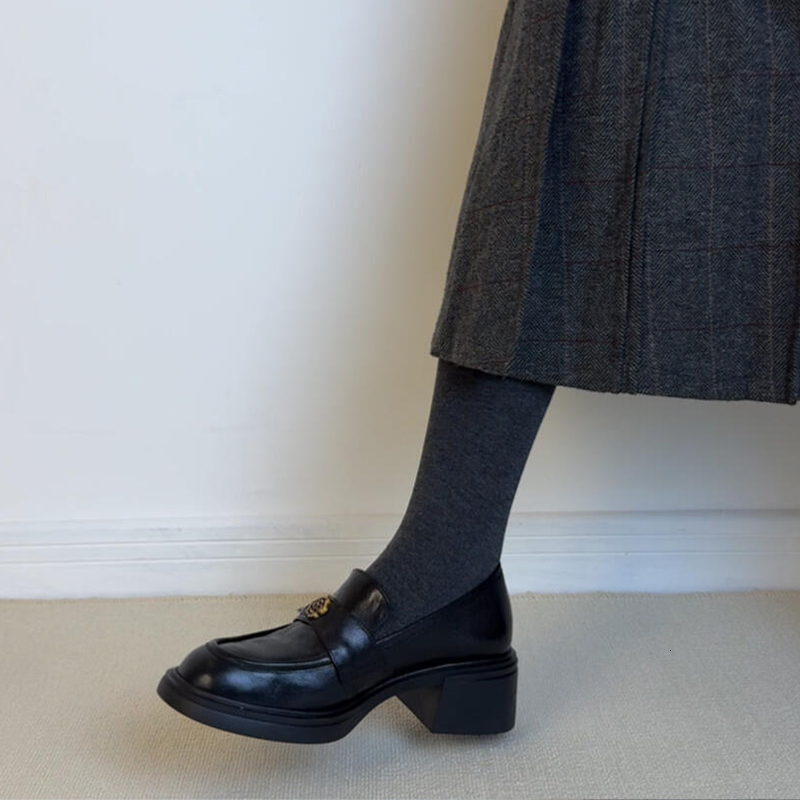 Fashion Designer Brand Medium Heel Stiletto Suede Fabric Blue Red Open Toe Casual Evening Narrow Heel Shoes Accurate Size Affordable High Heels