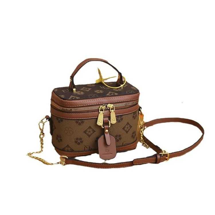 2025 New - Style Handbag for Wen High - End Single - Shoder and Crossbody Bag with Niche - Desig Box Shape Y251208