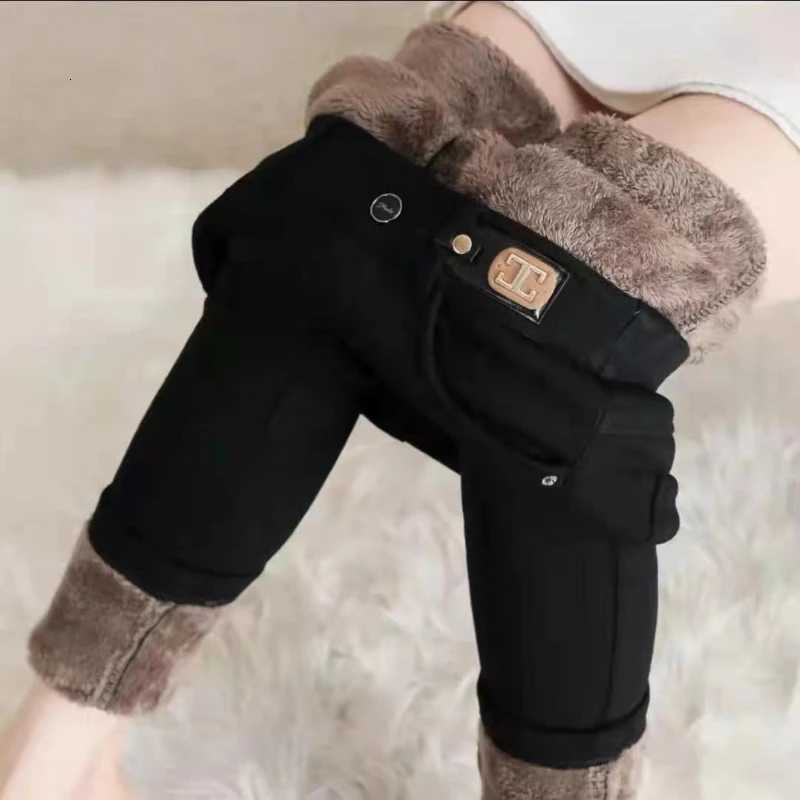 Lamb Fleece Thickened Jeans Womens Elastic Waist Large Size Small Pants Fat Mm Thin Fleece Winter Elastic Pencil PantsT251208