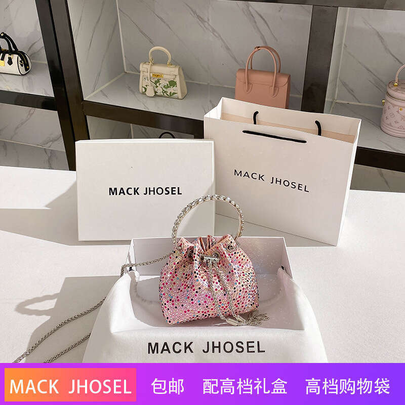 A Fashionable Summer Diamond-Studded Bucket 2024 High-End Metal Handbag Evening Chain Bag Wholesale dh4445035JY