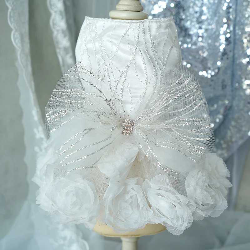 Luxury Designer Puppy Dress for Bride White Pink Girl Dog Wedding Outfit Formal Costume with Lace Rose Flower Small Dog Clothing M251208