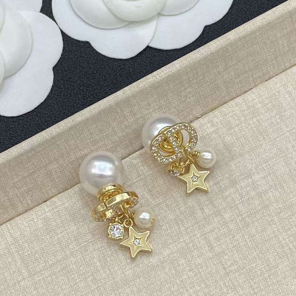New Fashion Earrings for Women Large and Small Pearl Earrings Light Luxury Versatile Ear Jewelry Factory Wholesale