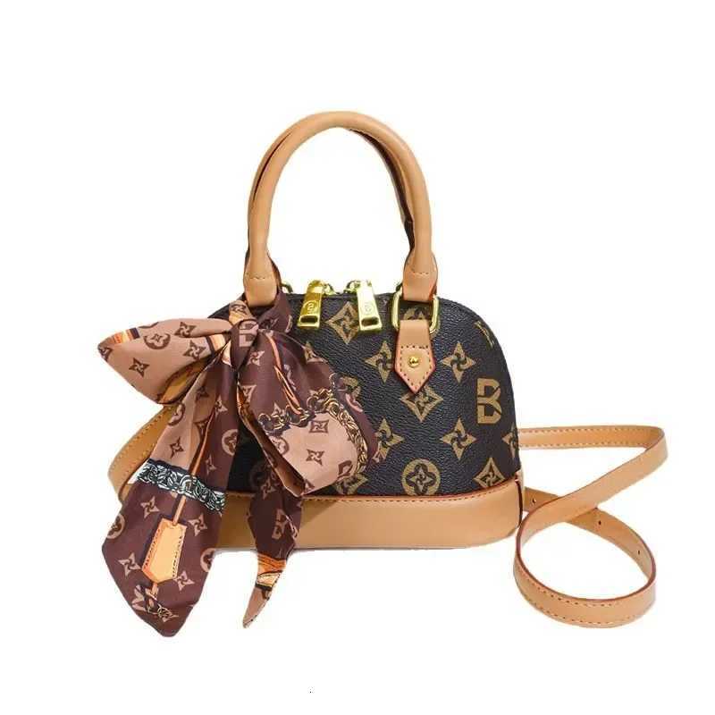 New Fi Luxury Persality Leisure rything Gorgeous Vintage Presbyte Handbag Printed Single Shoder Crossbody Shell Bag Y251208a