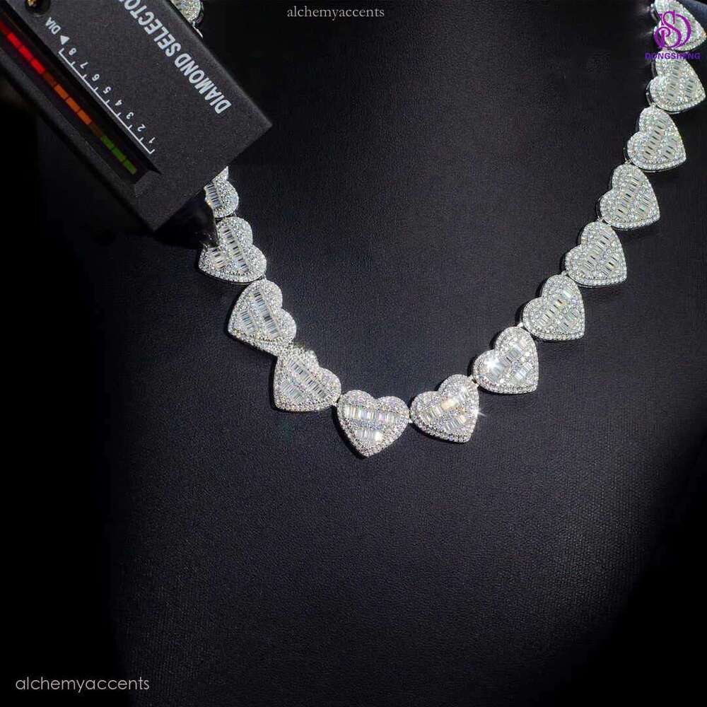 Women Fine Jewelry Fashion 925 Silver heart-shaped Necklace Iced Out Diamond Vvs Moissanite Hip Hop Cuban chain