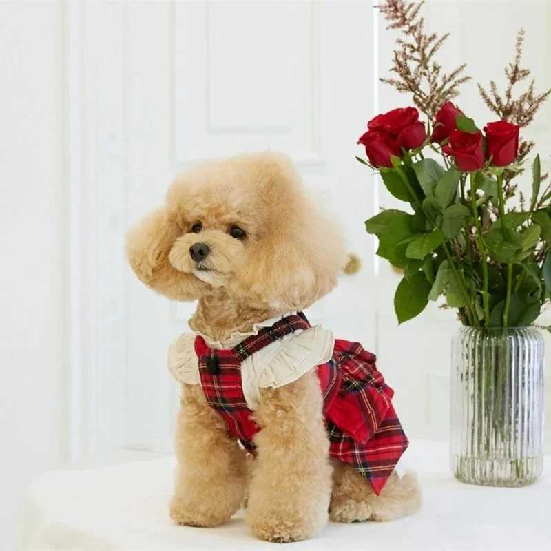 Pet Christmas New Pet Checkered Dress Dog Love Strap Skirt Cat Clothes Teddy Tank Top Puppy Clothes for Small Dogs Pet Supplies M251208