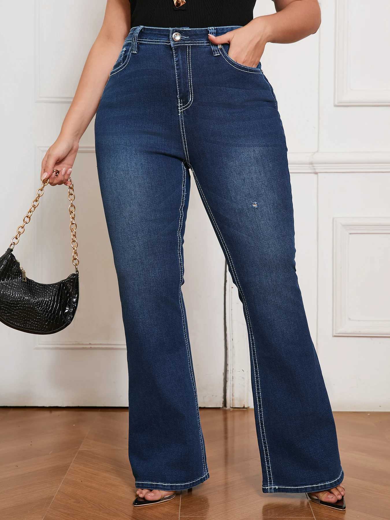 Women Plus Size High Waist Flare Jeans Vintage Stretch Denim Pants Slim Fit Casual Streetwear Retro Bootcut Long TrousersT251208