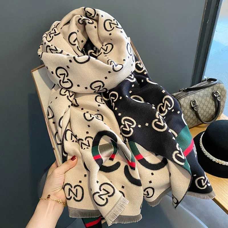 Luxury Luxury Designer Scarf Women Cashmere Pashmina Shawl Scarves Warm Winter Blanket Large Wrap Stoles Bufanda Ladies Stripe Wraps Y251208