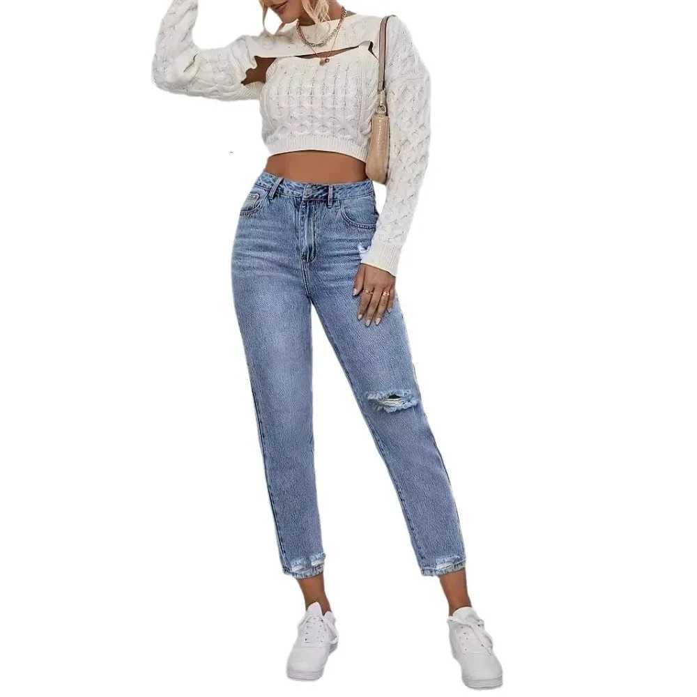 Casual Washed Ripped Jeans for Women Spring and Summer New Fashion Straight Nine Minutes of Pants WomenT251208